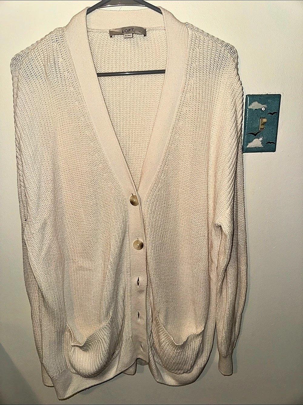 LOFT Cardigan in Beige Like New
